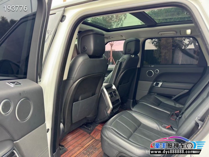 20年路虎揽胜运动轿车抵押车出售