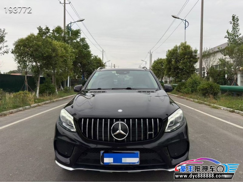 16年奔驰GLE轿车抵押车出售