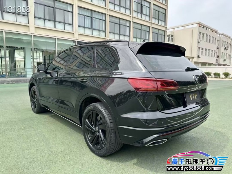 23年大众途锐轿车抵押车出售