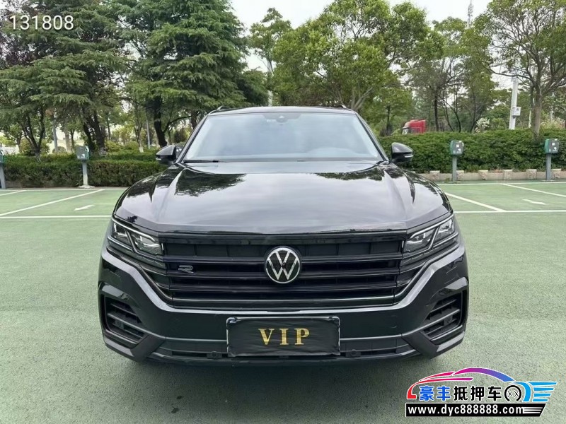 23年大众途锐轿车抵押车出售