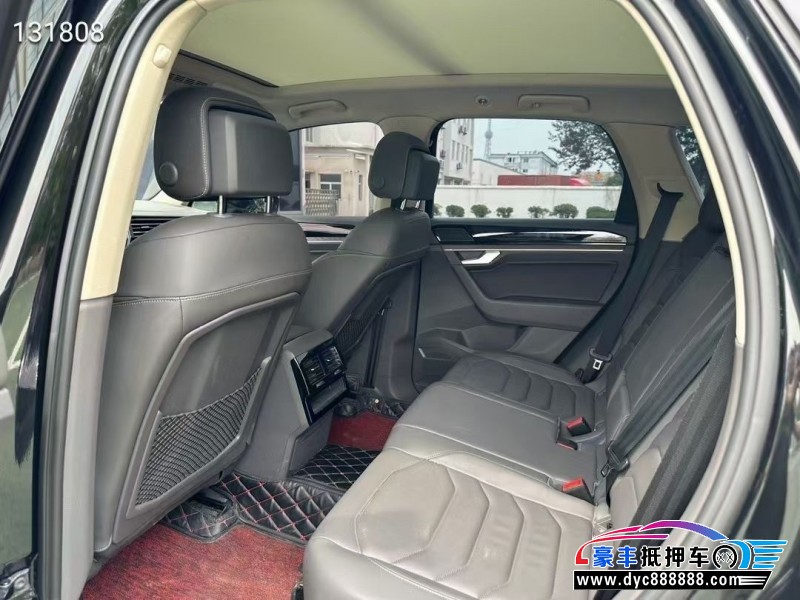 23年大众途锐轿车抵押车出售