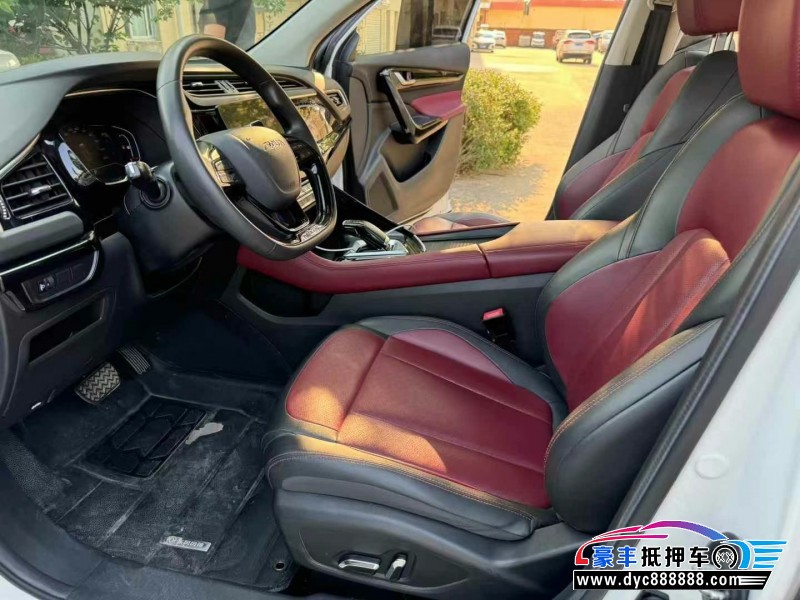 21年东风风神AX7轿车抵押车出售