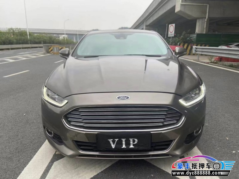 15年福特蒙迪欧轿车抵押车出售