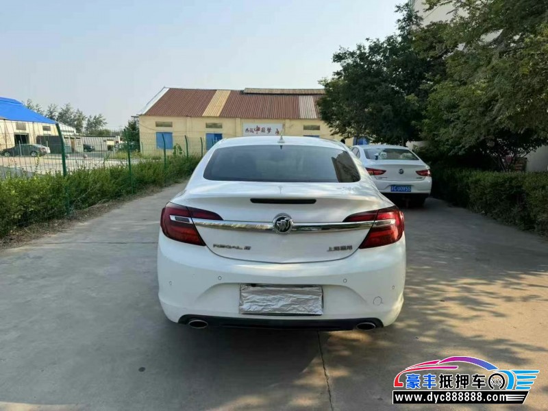 14年别克君威轿车抵押车出售