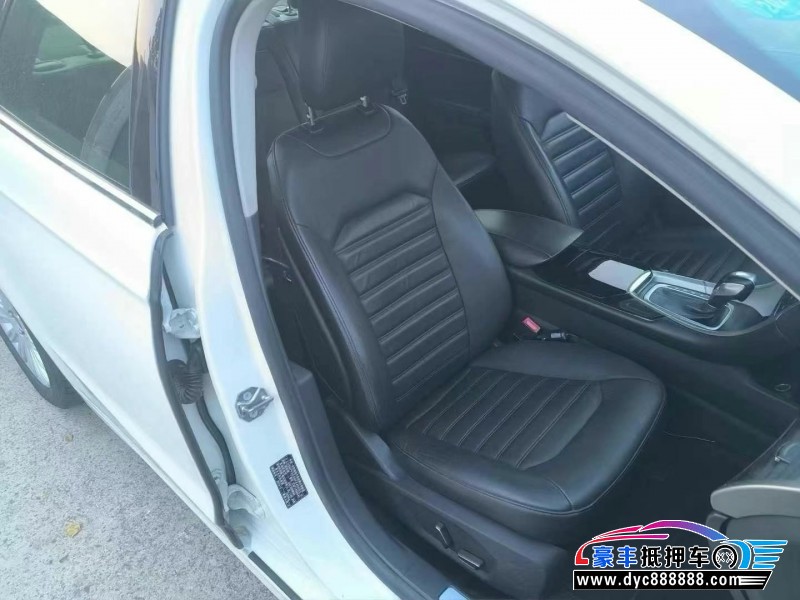 14年福特蒙迪欧轿车抵押车出售