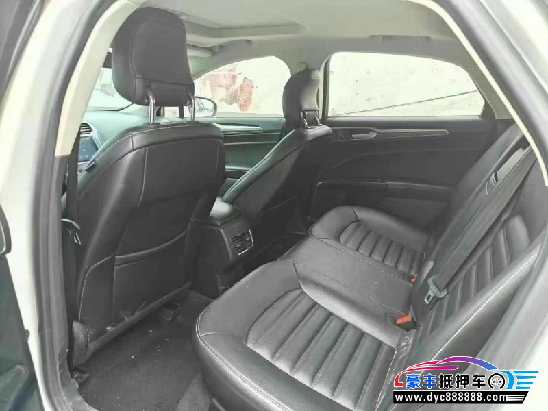 20年福特蒙迪欧轿车抵押车出售