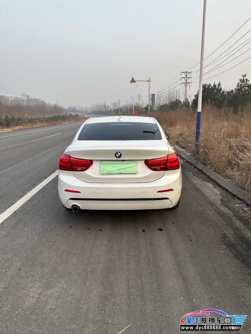 23年宝马1系轿车抵押车出售