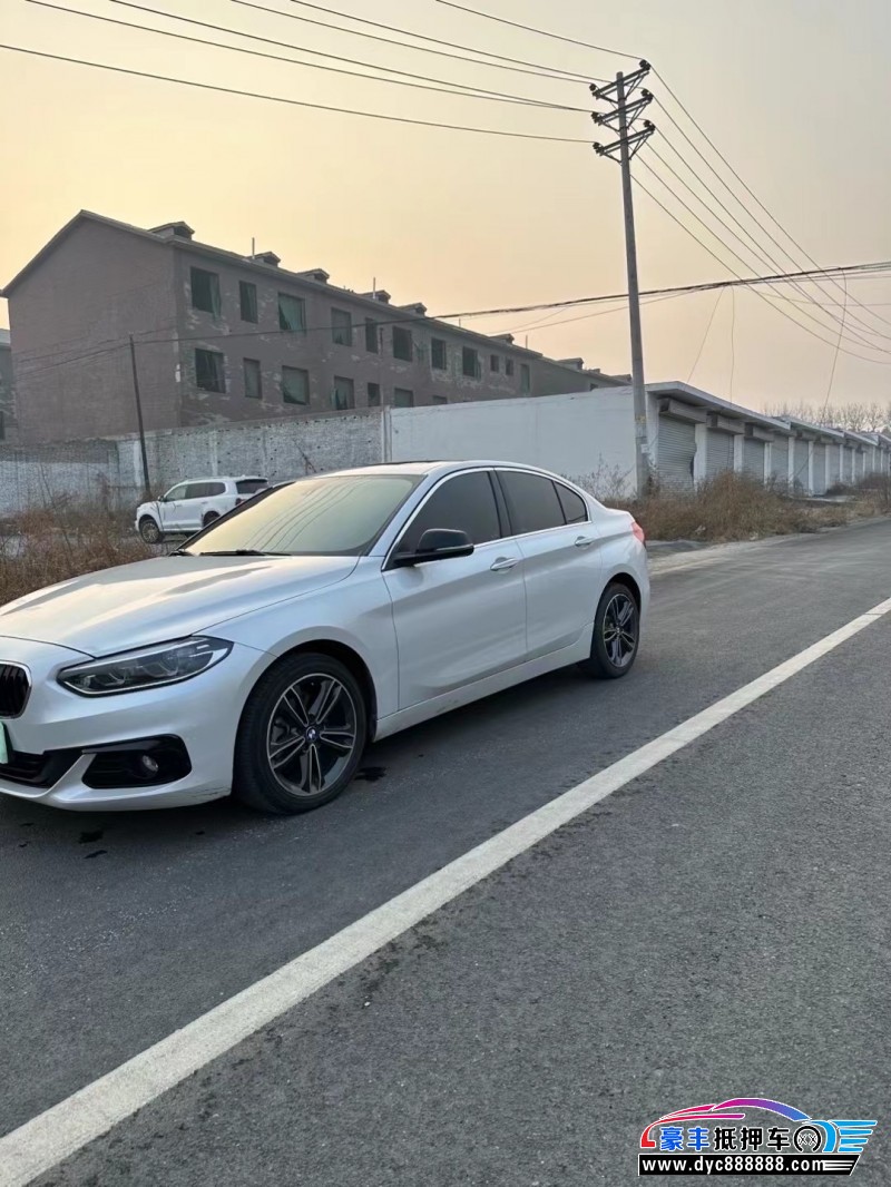 23年宝马1系轿车抵押车出售