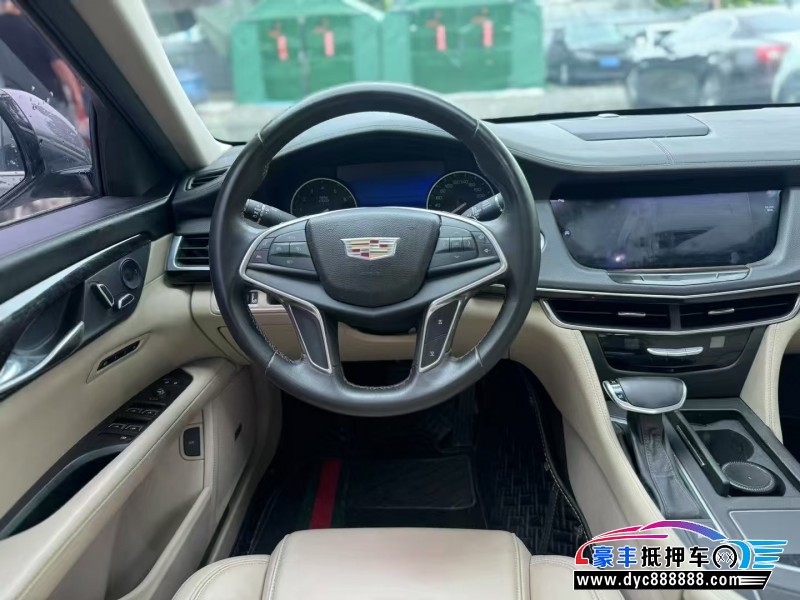 17年凯迪拉克CT6轿车抵押车出售