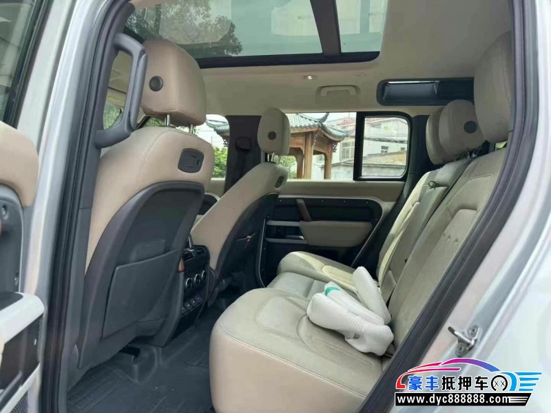 20年路虎卫士轿车抵押车出售