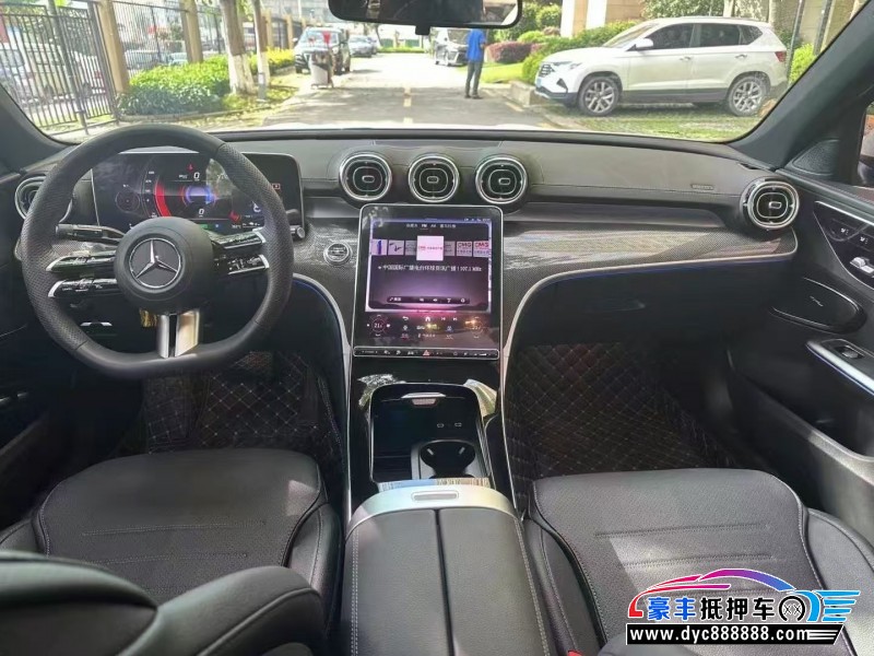 23年奔驰C轿车抵押车出售