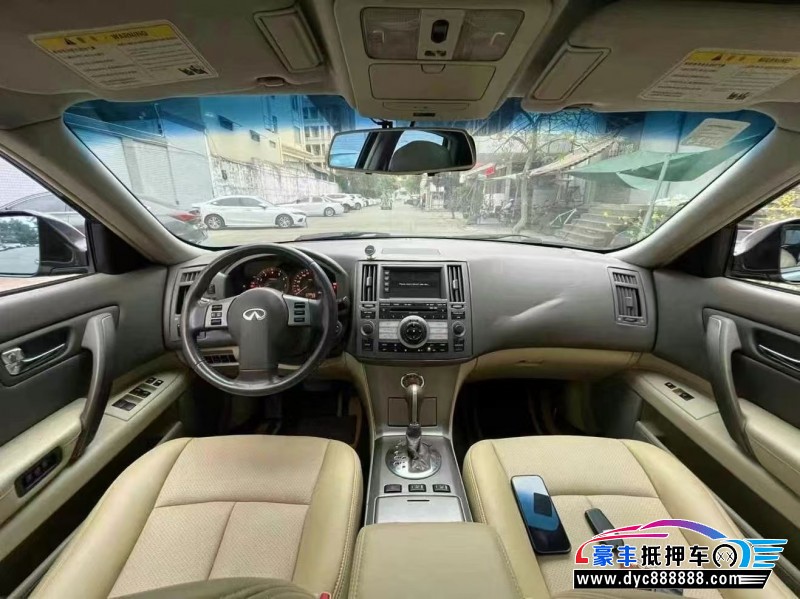 09年英菲尼迪FX轿车抵押车出售