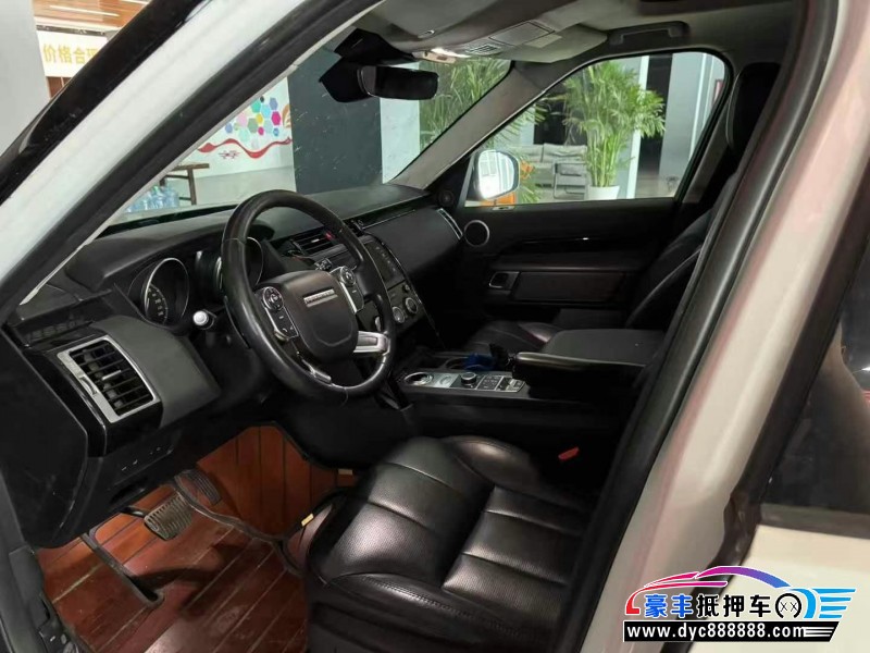 17年路虎发现5轿车抵押车出售