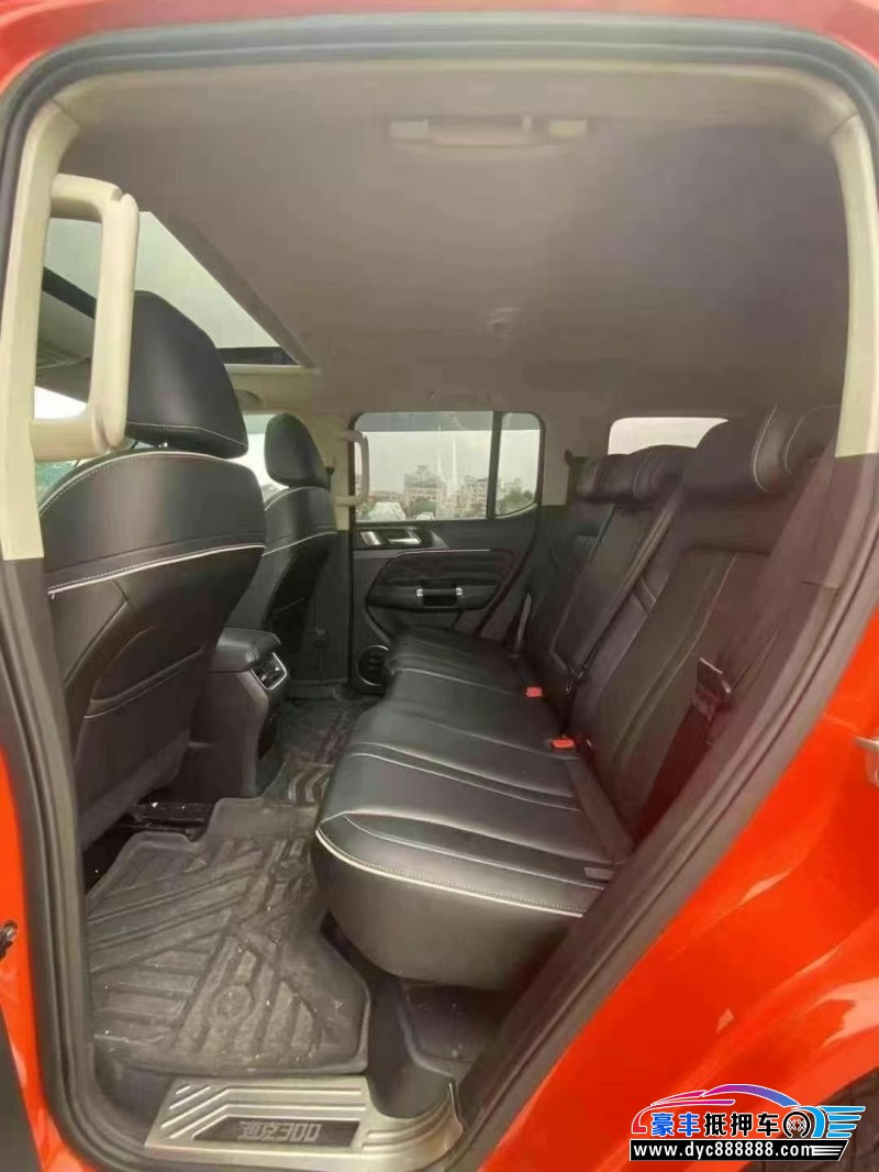 21年WEY坦克300轿车抵押车出售