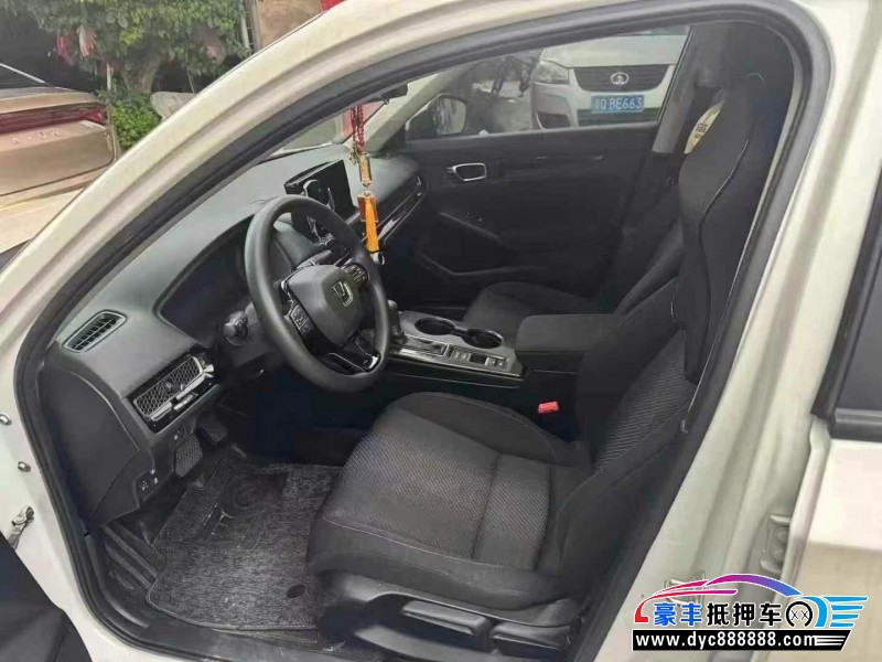 22年本田型格轿车抵押车出售