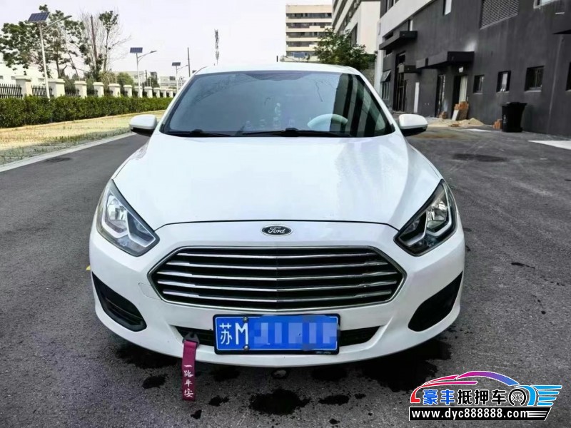 18年福特福睿斯轿车抵押车出售