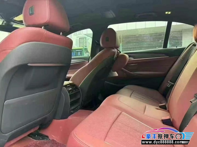 23年宝马5系轿车抵押车出售