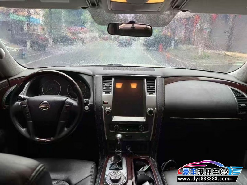 18年日产途乐轿车抵押车出售