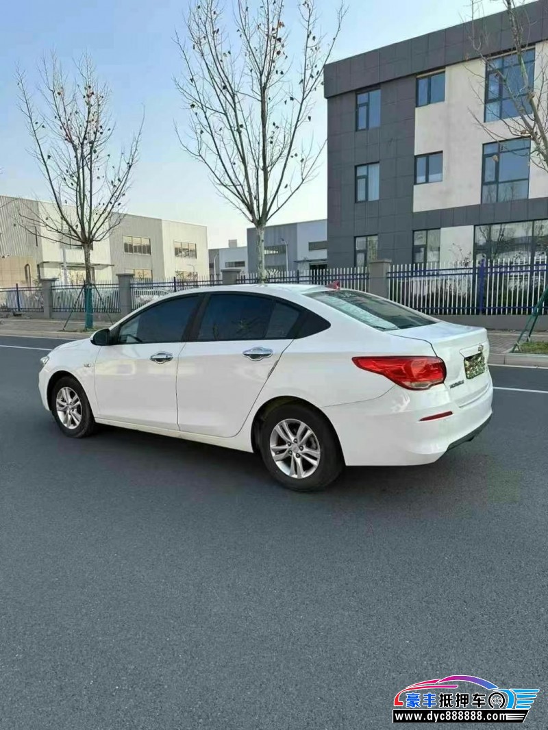 17年雪佛兰科鲁兹轿车抵押车出售