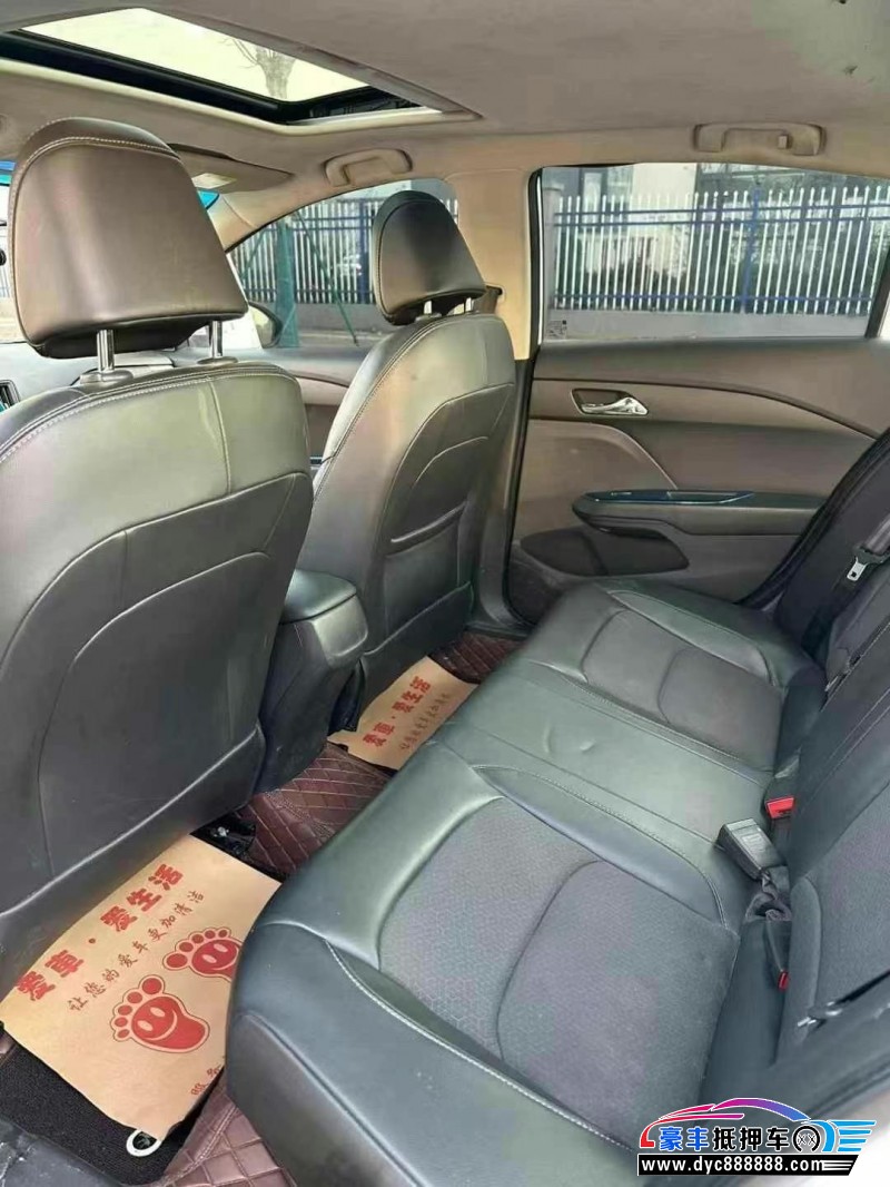 17年雪佛兰科鲁兹轿车抵押车出售