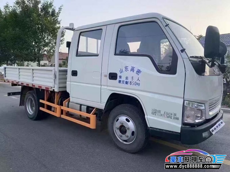 23年江铃顺威轿车抵押车出售