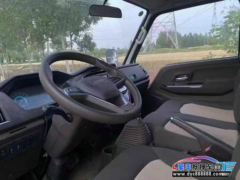 23年江铃顺威轿车抵押车出售