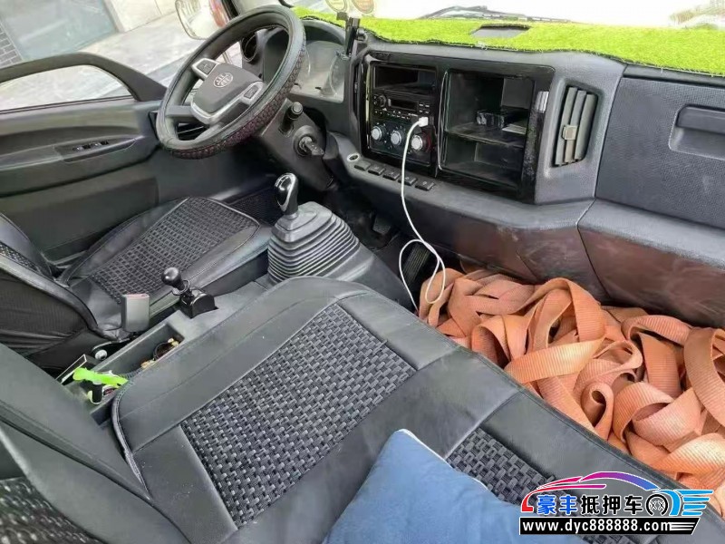 22年一汽解放轻客抵押车出售