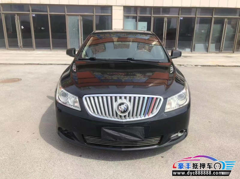 12年别克君越轿车抵押车出售