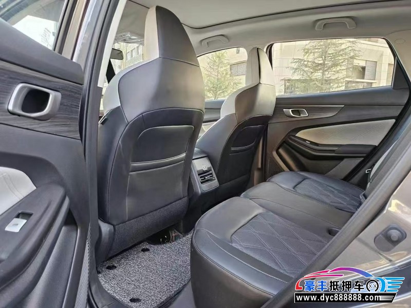 25年长安启源Q05轿车抵押车出售