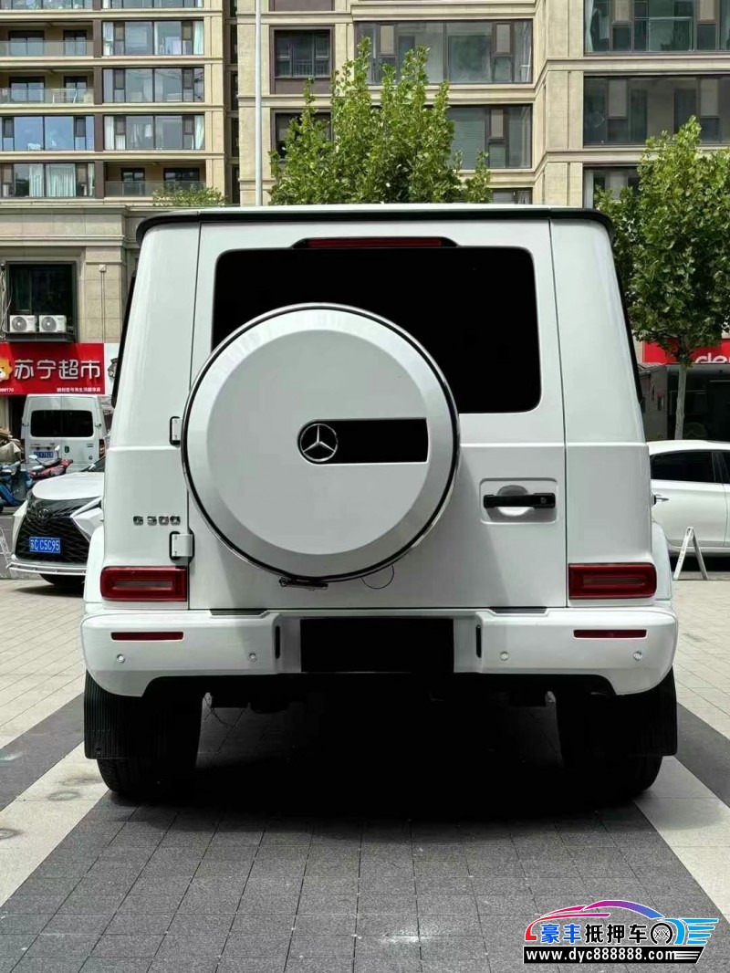 23年奔驰G轿车抵押车出售