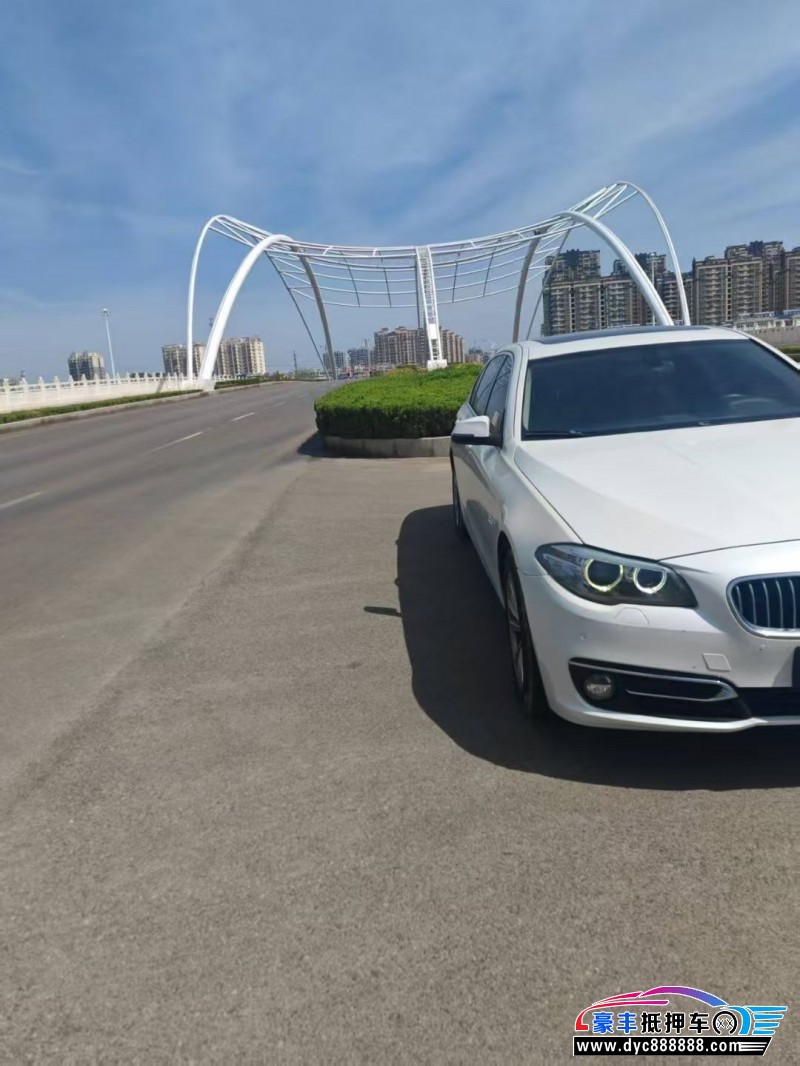 14年宝马5系轿车抵押车出售