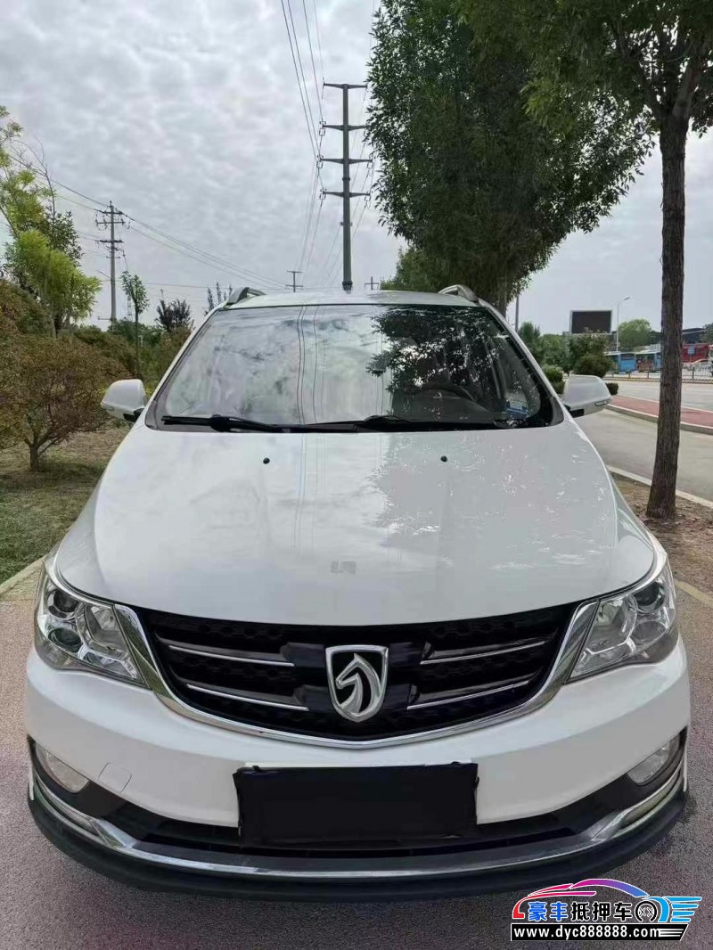 19年宝骏730轿车抵押车出售