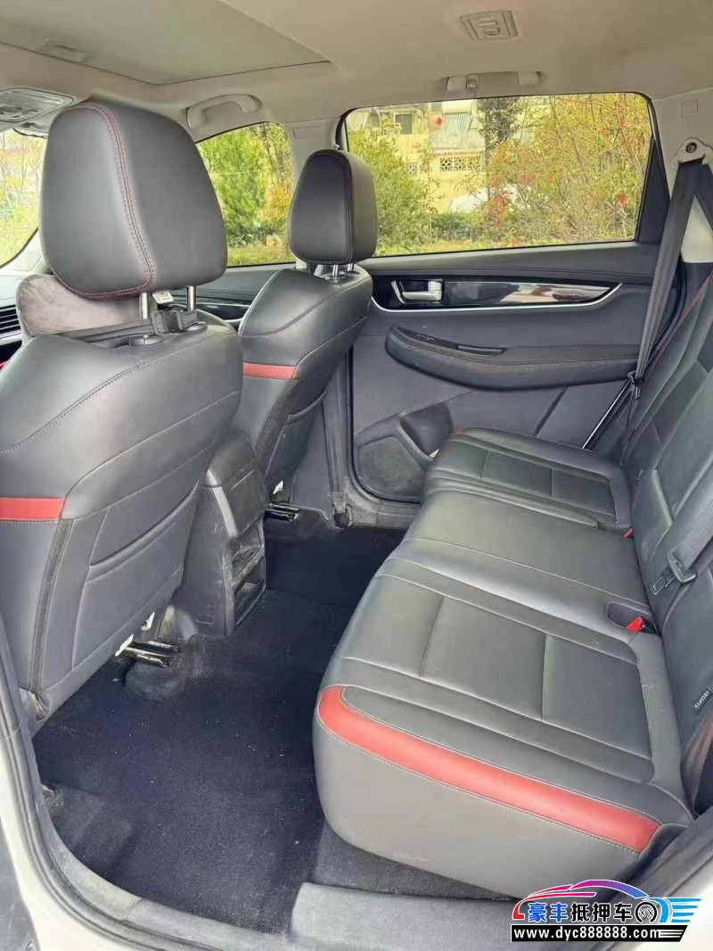 21年东风风行T5轿车抵押车出售