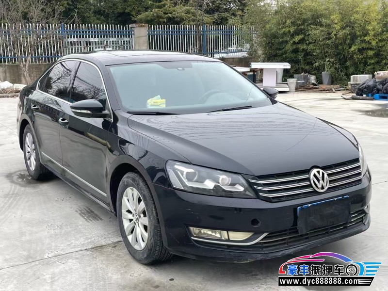 14年大众帕萨特轿车抵押车出售