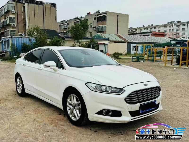 15年福特蒙迪欧轿车抵押车出售