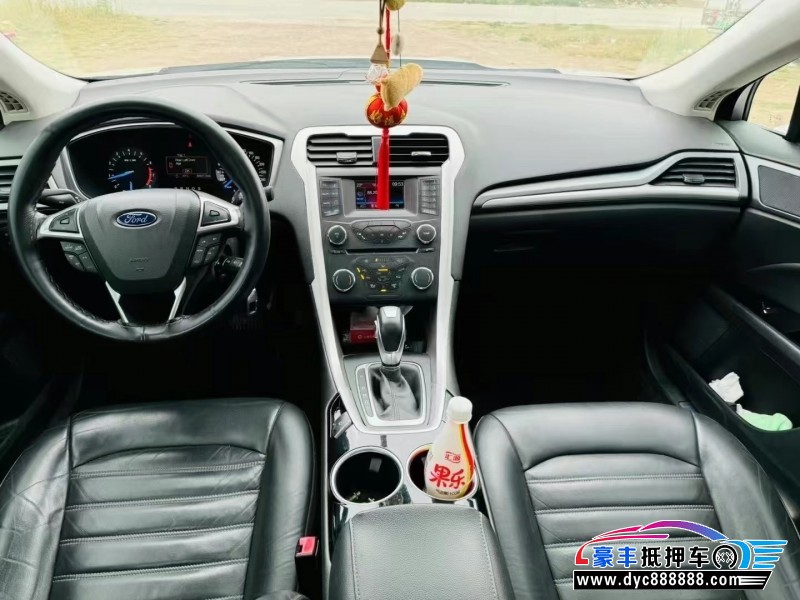 15年福特蒙迪欧轿车抵押车出售