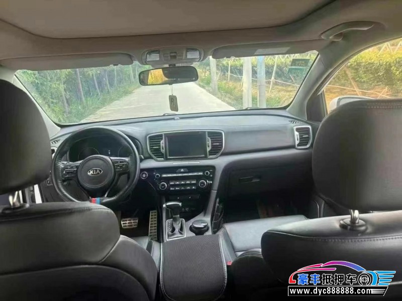 16年起亚KX5轿车抵押车出售