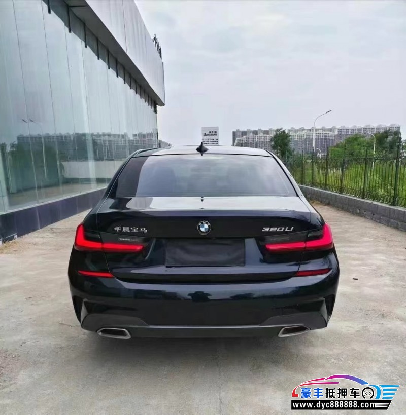 22年宝马3系轿车抵押车出售