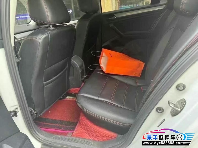 20年大众宝来轿车抵押车出售