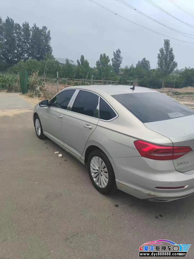 20年大众朗逸轿车抵押车出售