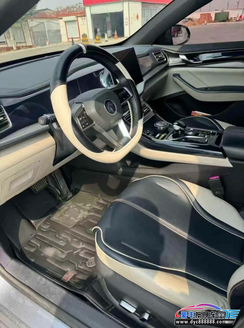 22年比亚迪秦轿车抵押车出售