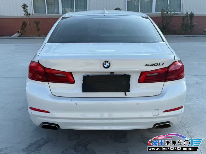 18年宝马5系轿车抵押车出售