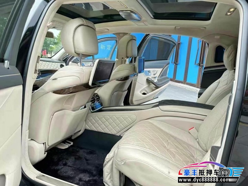 16年奔驰迈巴赫S级轿车抵押车出售