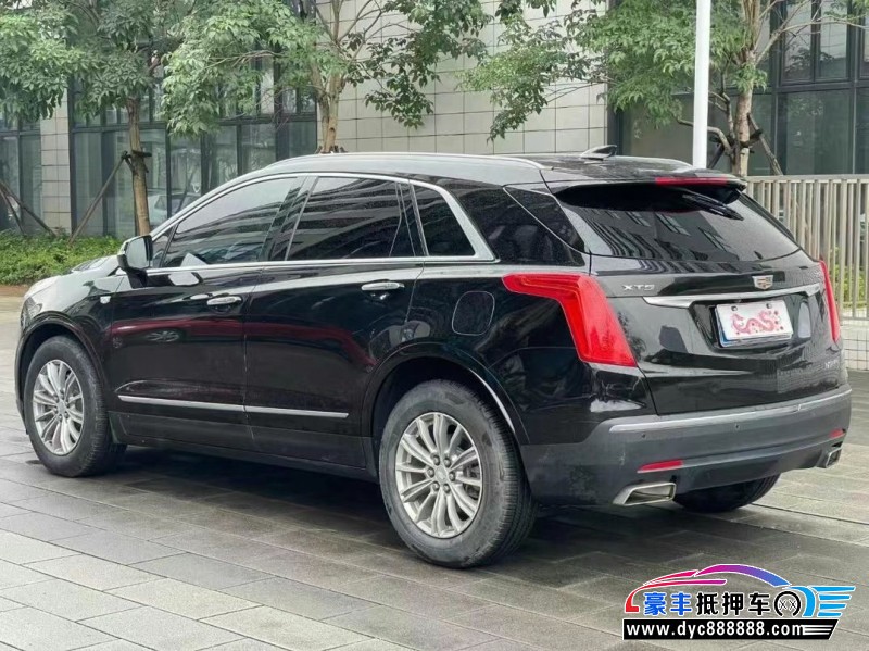 17年凯迪拉克XT5轿车抵押车出售