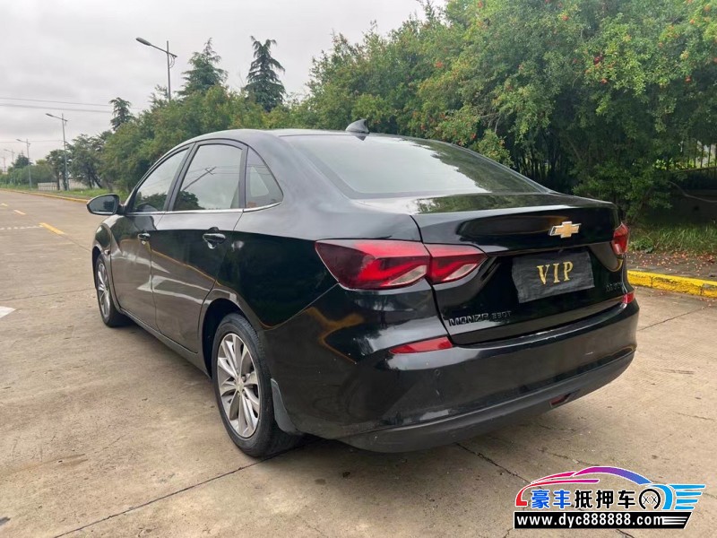 20年雪佛兰科鲁泽轿车抵押车出售