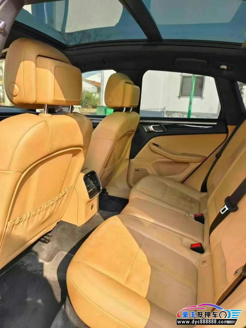 17年保时捷Macan迈凯轿车抵押车出售