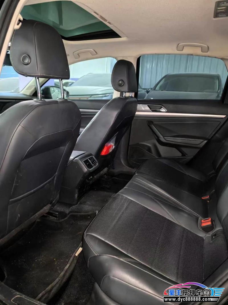 22年大众朗逸轿车抵押车出售