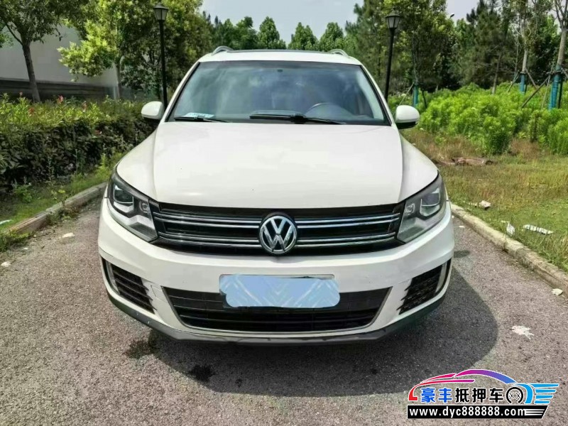 14年大众途观轿车抵押车出售