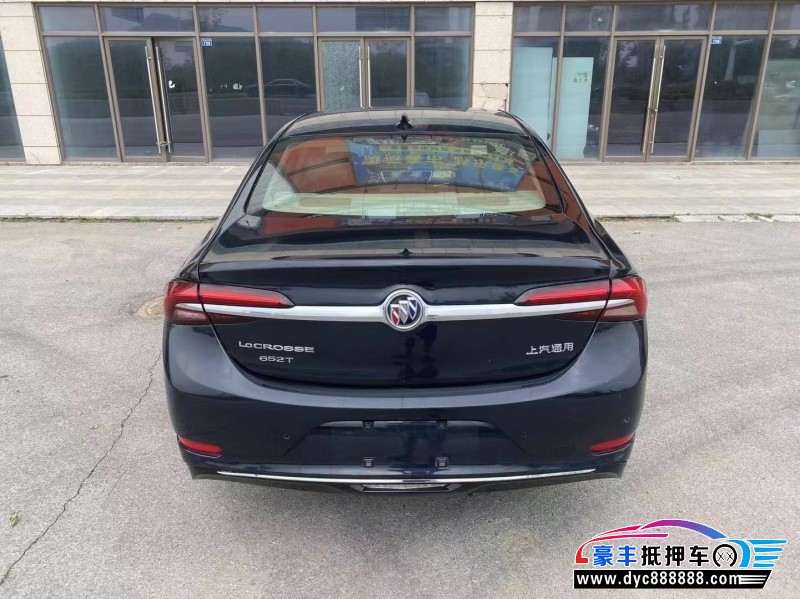 20年别克君越轿车抵押车出售