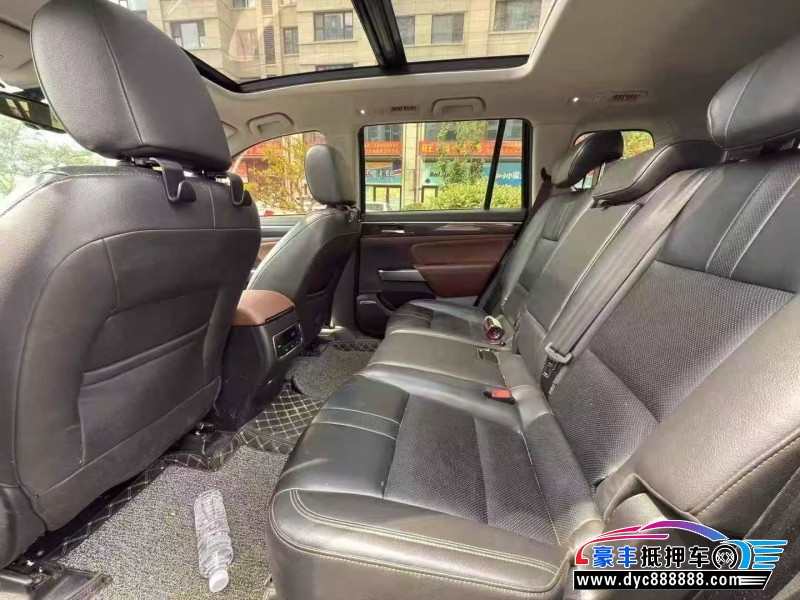 17年传祺GS8轿车抵押车出售